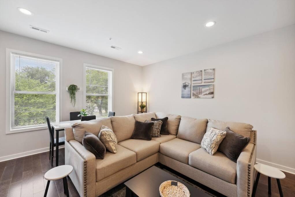 Spacious 3Bedroom Duplex With Rooftop Deck! Washington Eksteriør billede