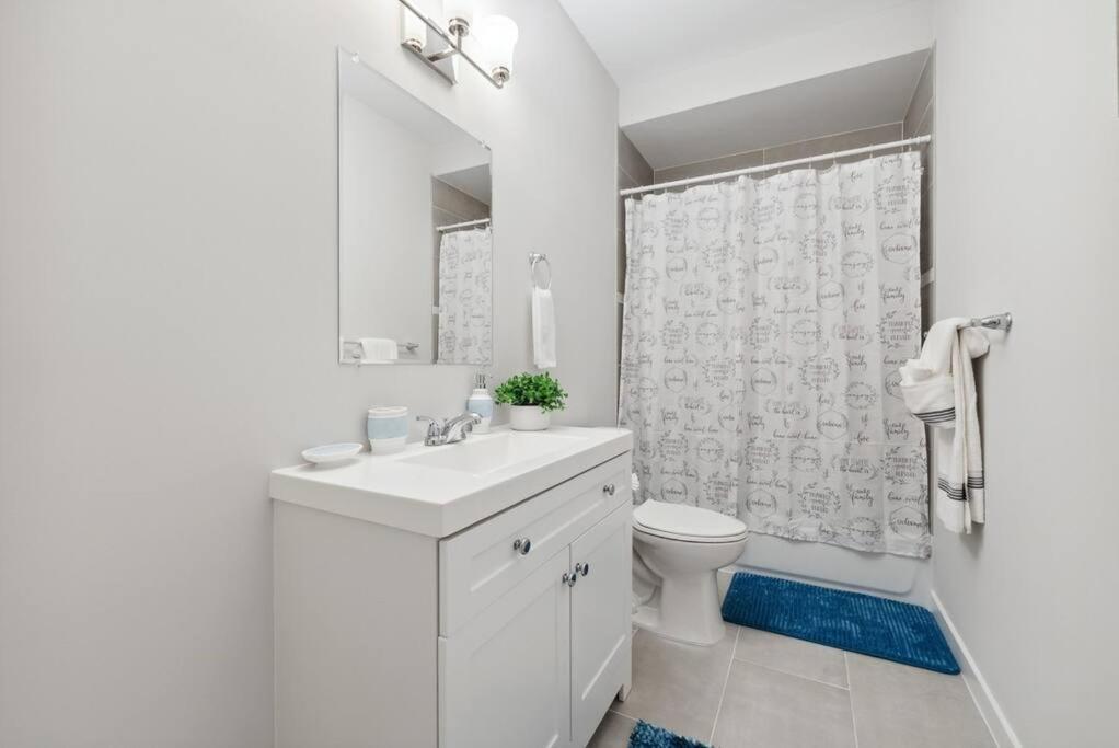 Spacious 3Bedroom Duplex With Rooftop Deck! Washington Eksteriør billede