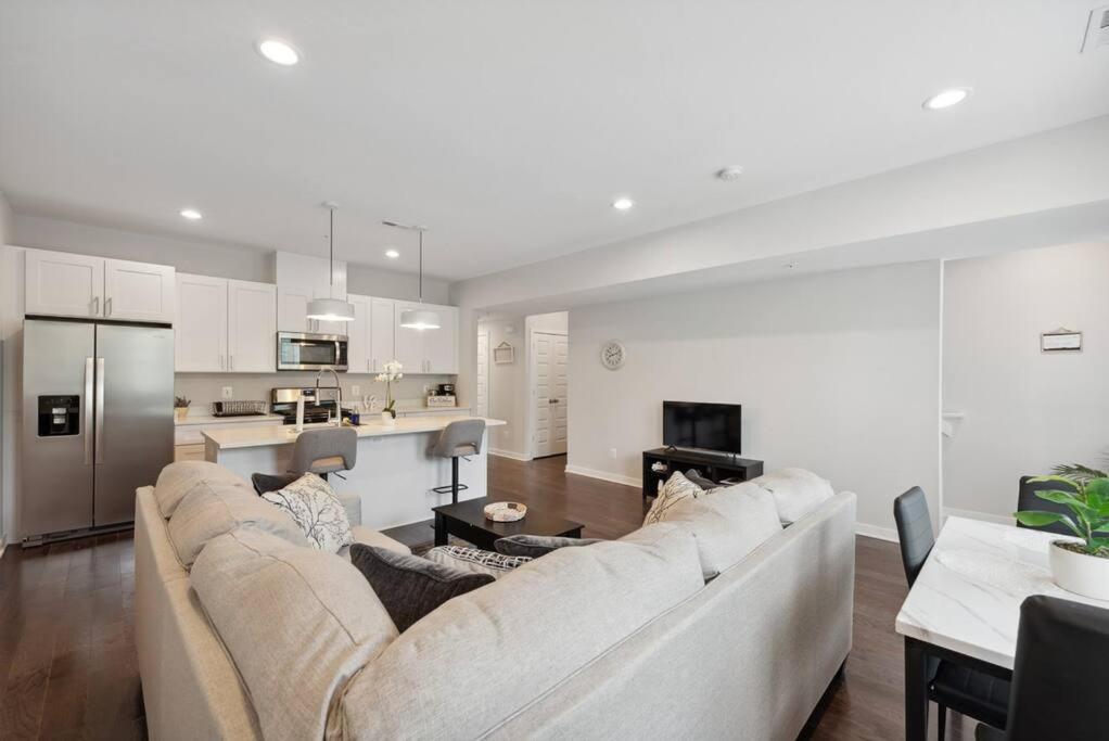 Spacious 3Bedroom Duplex With Rooftop Deck! Washington Eksteriør billede